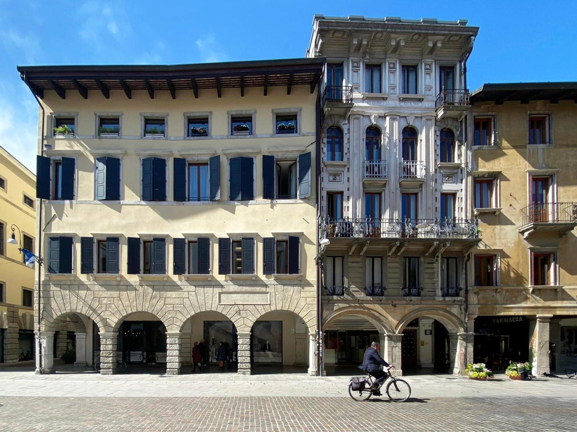 Mercatovecchio Luxury Suites أوديني المظهر الخارجي الصورة